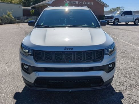 New 2026 Jeep Compass Latitude image 7