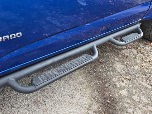 Used 2018 Chevrolet Colorado Z71 image 11