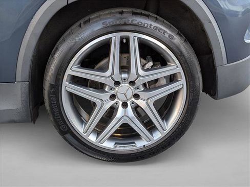 Certified 2022 Mercedes-Benz GLA 35 AMG 4MATIC image 24