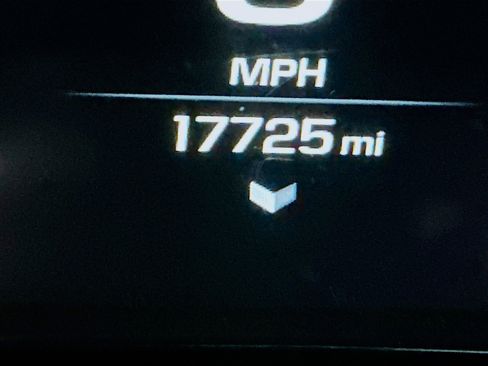 Used 2017 Chevrolet Camaro SS RWD image 19