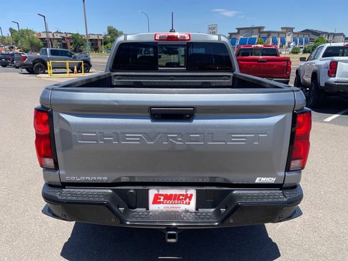 Used 2023 Chevrolet Colorado Z71 w/ Z71 Convenience Package 2 AWD/4WD image 4