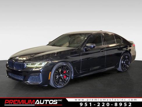 Used 2023 BMW 530i w/ M Sport Package RWD image 1