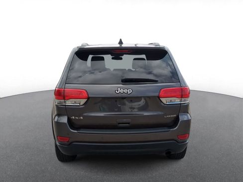 Used 2019 Jeep Grand Cherokee Laredo AWD/4WD image 7