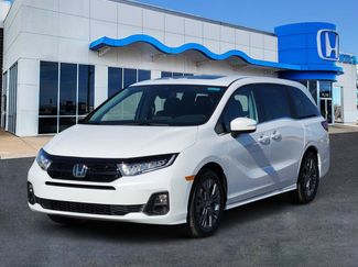 New 2026 Honda Odyssey Touring video 2