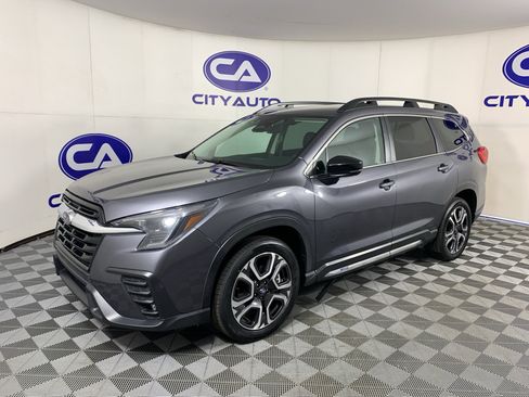 Used 2024 Subaru Ascent Limited AWD/4WD image 6