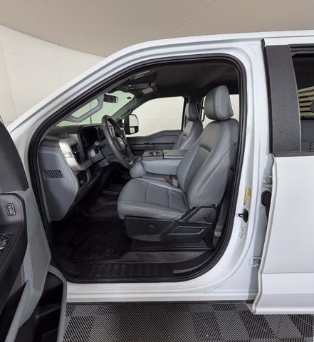 Used 2024 Ford F250 XL w/ FX4 Off-Road Package AWD/4WD image 8