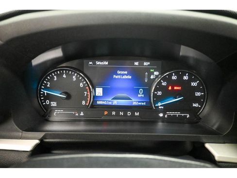 Used 2020 Ford Explorer XLT w/ Equipment Group 202A AWD/4WD image 15