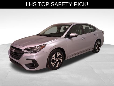 Used 2024 Subaru Legacy Premium image 9