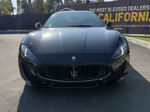 Used 2014 Maserati GranTurismo Sport image 3