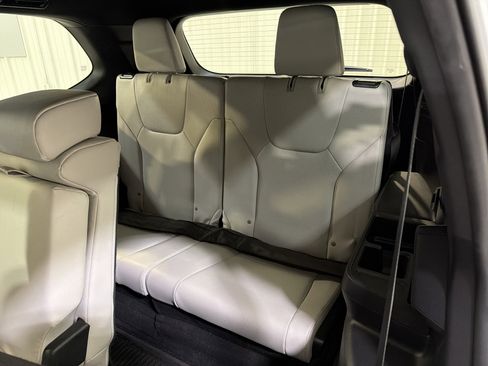 Used 2024 Lexus TX 350 FWD image 12