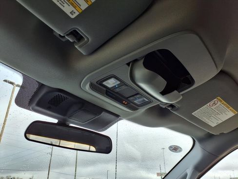 Certified 2025 Ford F250 XLT image 22