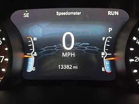 Used 2023 Jeep Compass Limited image 22