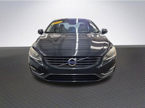 Used 2015 Volvo S60 T5 Premier FWD image 3