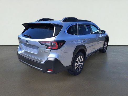 Certified 2023 Subaru Outback Premium w/ Popular Package #1 AWD/4WD image 8