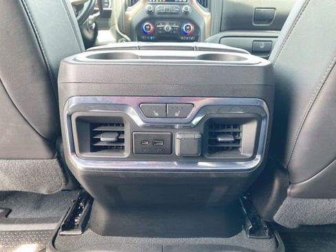 Used 2021 Chevrolet Silverado 1500 High Country w/ Technology Package AWD/4WD image 21