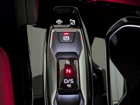 New 2025 Audi Q5 Premium Plus image 11