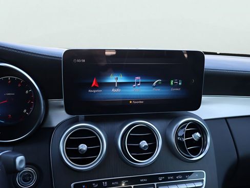 Used 2019 Mercedes-Benz C 300 4MATIC Coupe image 24