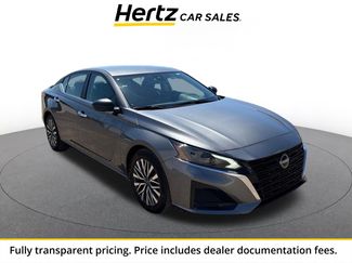 Used 2025 Nissan Altima 2.5 SV FWD video 1