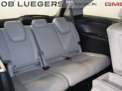 Used 2023 Honda Odyssey Touring image 16