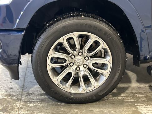 Used 2022 RAM 1500 Laramie w/ Sport Appearance Package image 11