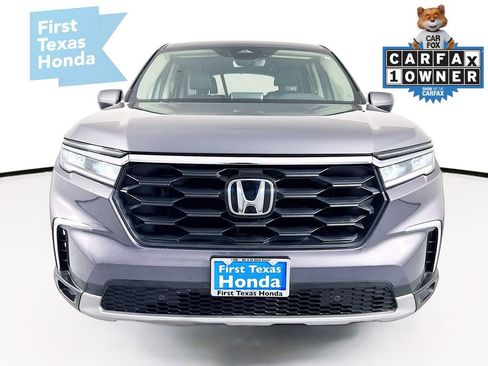 Used 2025 Honda Pilot EX-L image 2