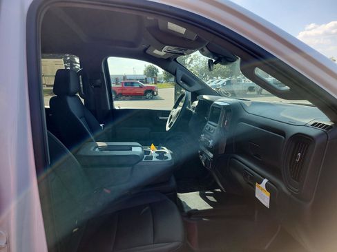 New 2026 GMC Sierra 3500 Pro image 8