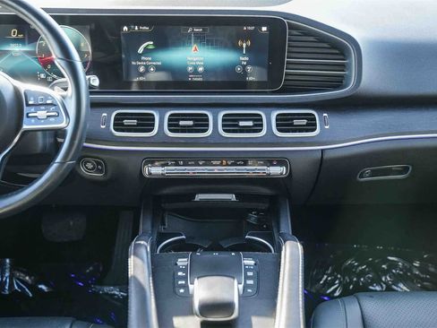 Used 2022 Mercedes-Benz GLE 350 4MATIC image 11