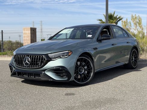 New 2026 Mercedes-Benz E 53 AMG e 4MATIC Sedan image 2