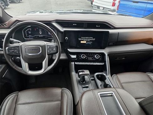 Certified 2022 GMC Sierra 1500 Denali w/ Technology Package image 18