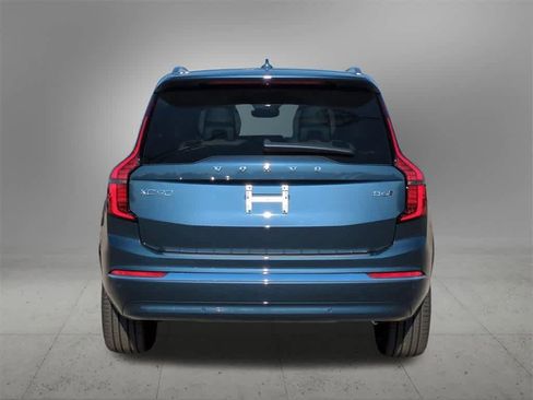 Used 2026 Volvo XC90 B6 Plus w/ Protection Package Premier image 5
