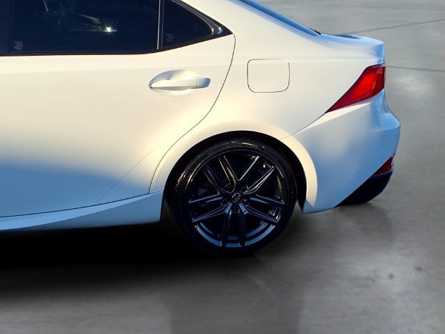 Used 2020 Lexus IS 350 F Sport w/ Blackline Edition AWD/4WD image 31