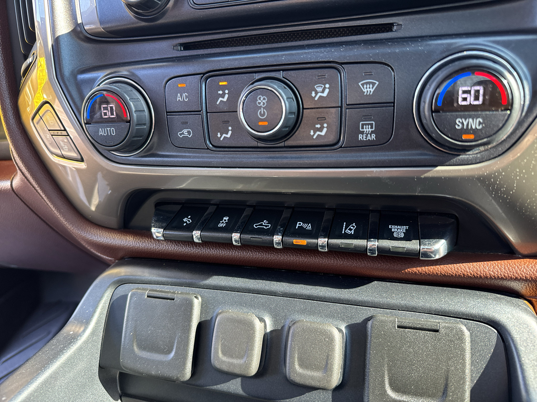 Used 2017 Chevrolet Silverado 3500 High Country w/ Duramax Plus Package AWD/4WD image 27