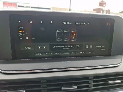 Used 2022 Kia Telluride S image 18