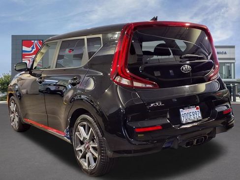 Used 2020 Kia Soul GT-Line Turbo FWD image 3