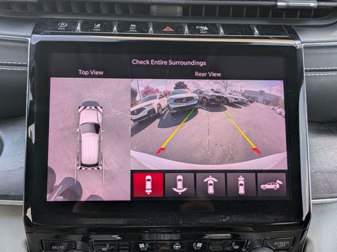 Used 2021 Jeep Grand Cherokee L Overland w/ Advanced Protech Group III image 14