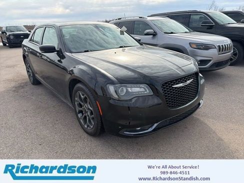 Used 2018 Chrysler 300 S w/ 300S Premium Group image 1