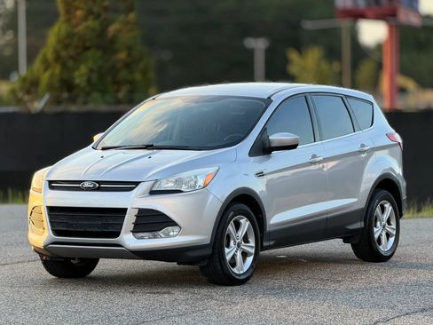 Used 2014 Ford Escape SE FWD image 6