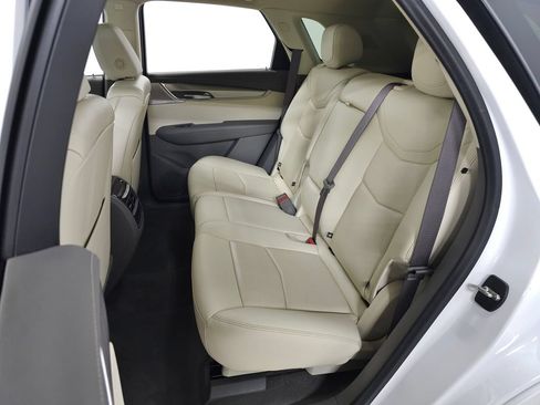Used 2021 Cadillac XT5 Premium Luxury AWD/4WD image 36