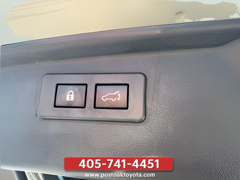 Used 2024 Subaru Outback Premium AWD/4WD image 26