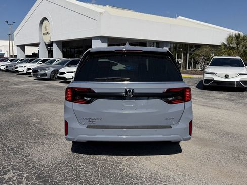 New 2026 Honda Odyssey Elite image 5