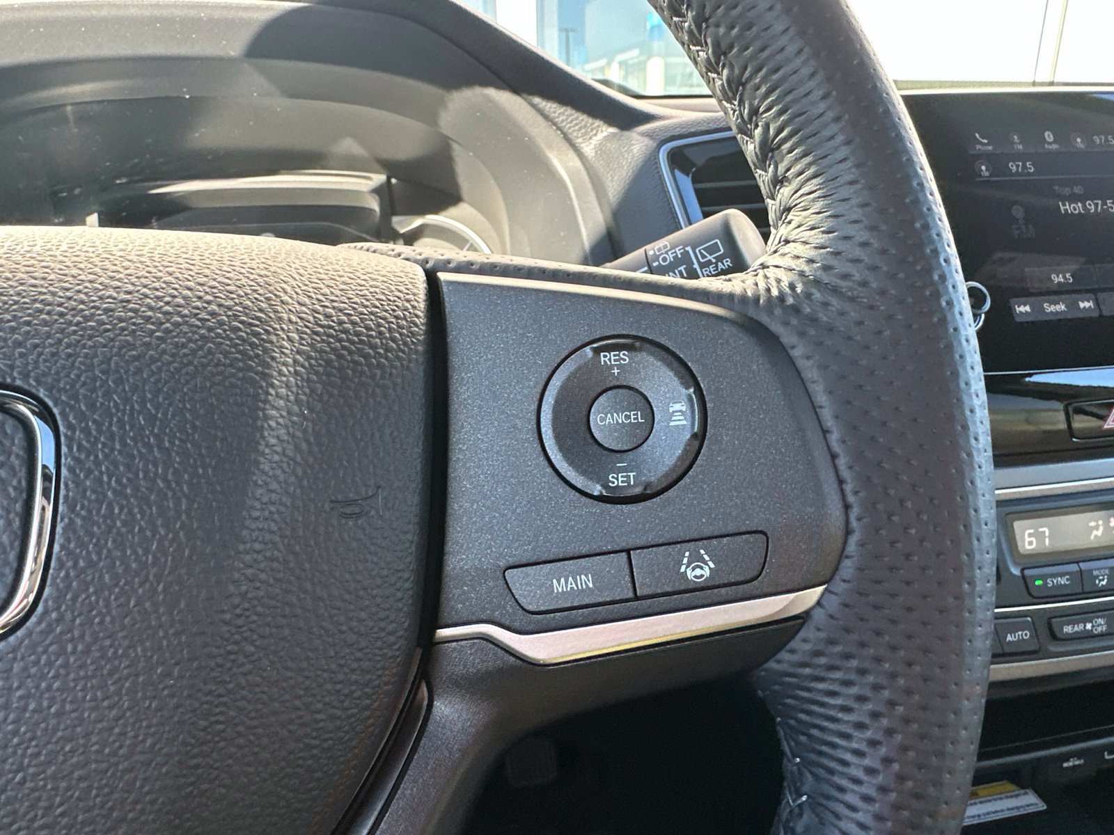 Used 2023 Honda Passport EX-L image 46