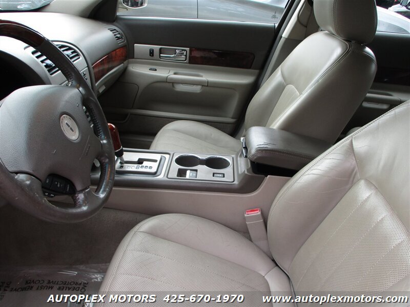Used 2004 Lincoln LS RWD image 17