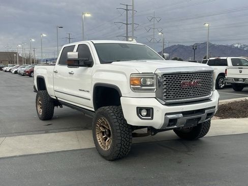 Used 2016 GMC Sierra 3500 Denali w/ Duramax Plus Package image 33