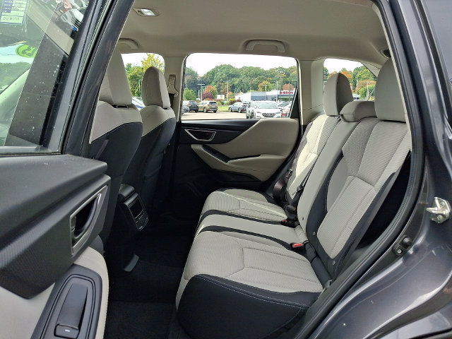 Used 2023 Subaru Forester AWD/4WD image 10