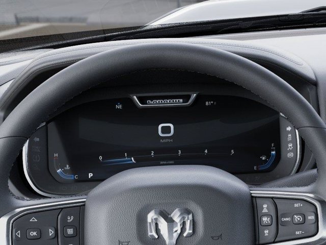 New 2027 RAM 2500 Laramie AWD/4WD image 17