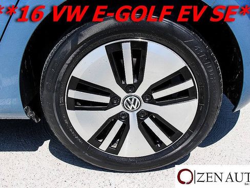 Used 2016 Volkswagen e-Golf SE FWD image 43