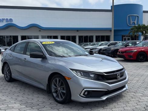 Used 2019 Honda Civic EX image 14