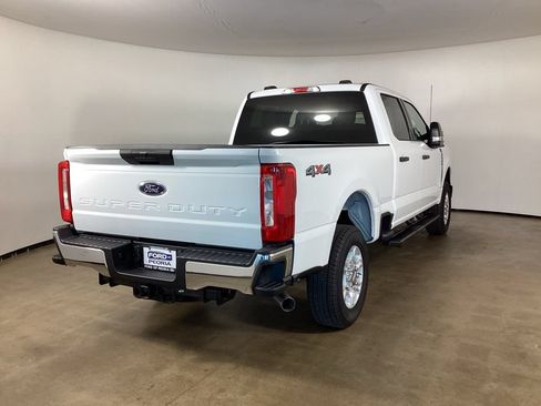 Used 2026 Ford F250 XLT AWD/4WD image 5