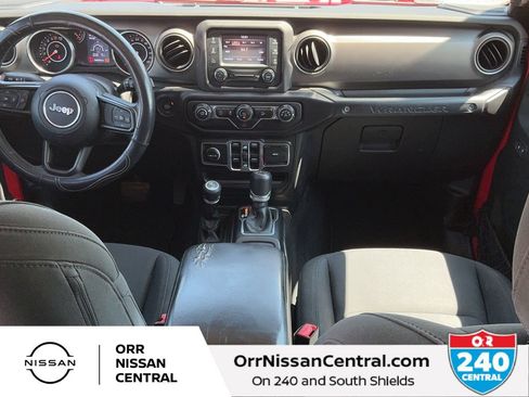 Used 2018 Jeep Wrangler Unlimited Sport S AWD/4WD image 15