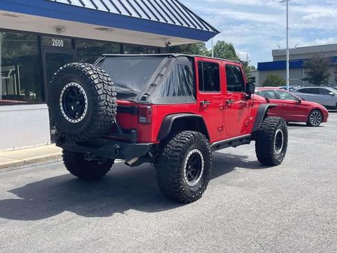 Used 2017 Jeep Wrangler Unlimited Sahara w/ Connectivity Group AWD/4WD image 7